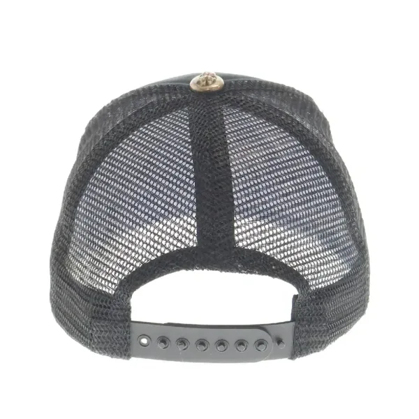 tongue-grey-cap